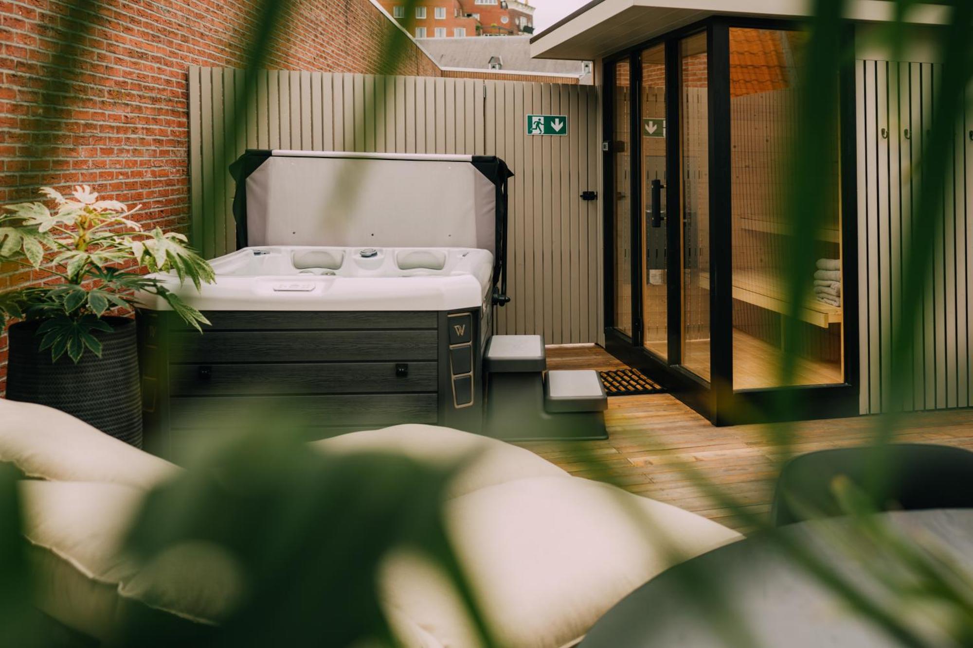 Thebridge29 Boutique Apartment Breda Bagian luar foto