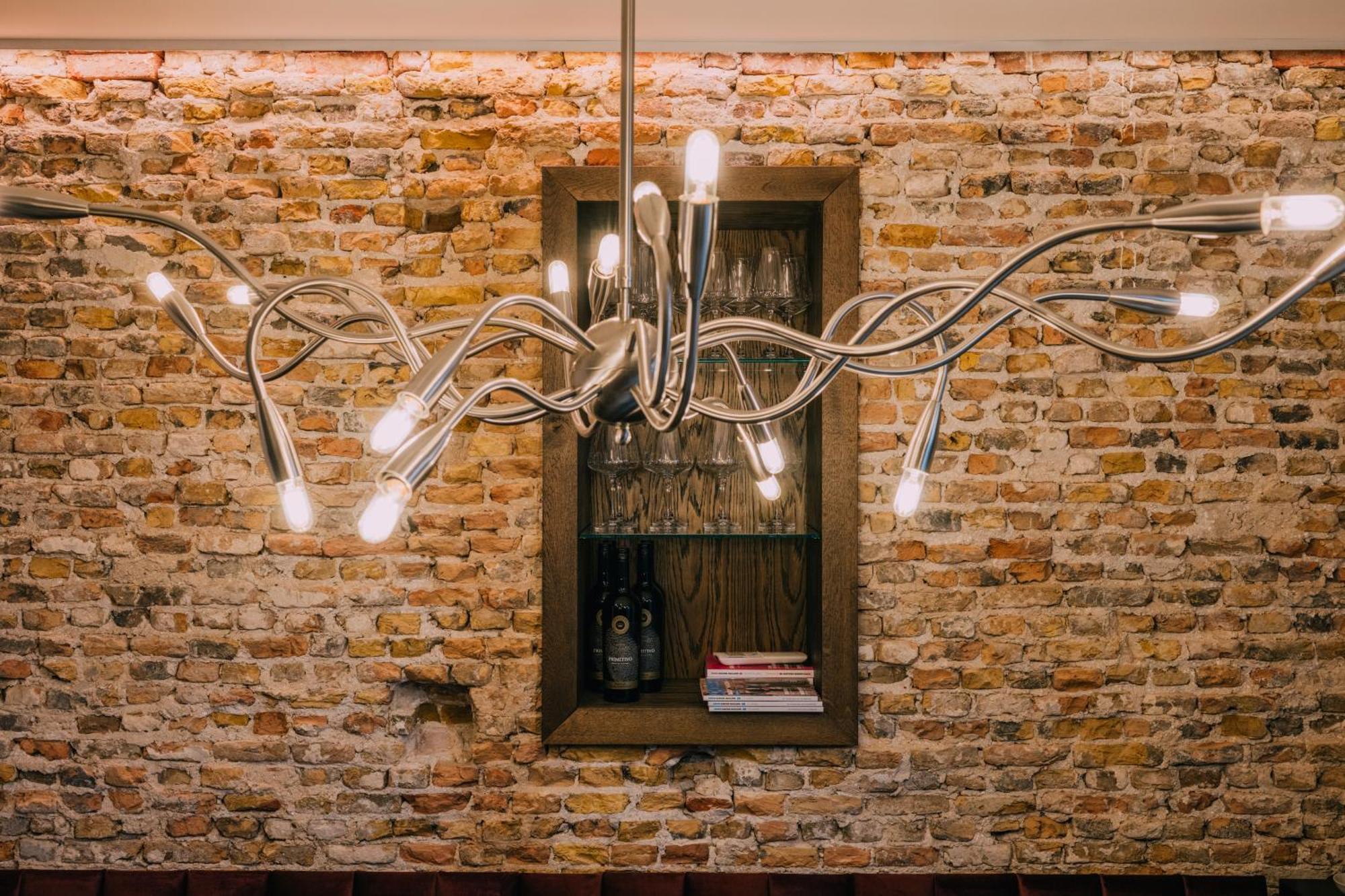 Thebridge29 Boutique Apartment Breda Bagian luar foto